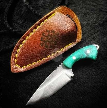 El Yapımı Epoksi Kolye Bıçağı